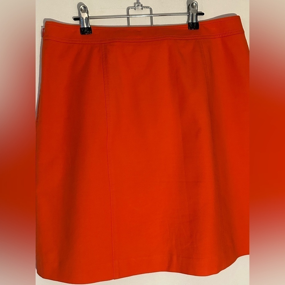 Ann Taylor A-Line Skirt – Size 10 – Orange-Red (Leaning Orange) - Picture 5 of 6